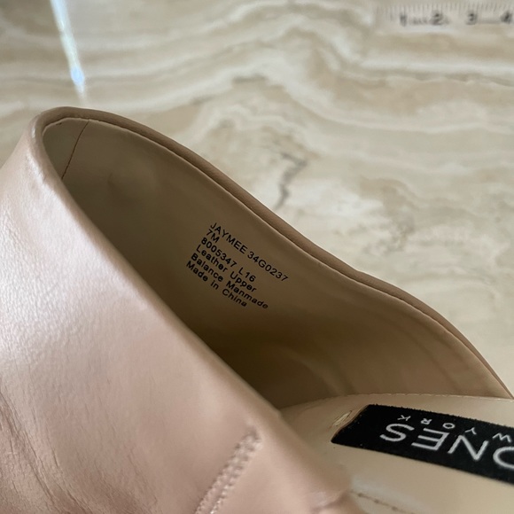 Jones New York Jaymee Napa Leather slides size 7M - Picture 8 of 8